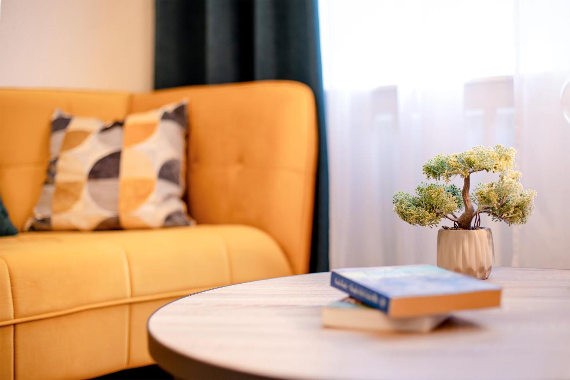 Maverick Aparthotel