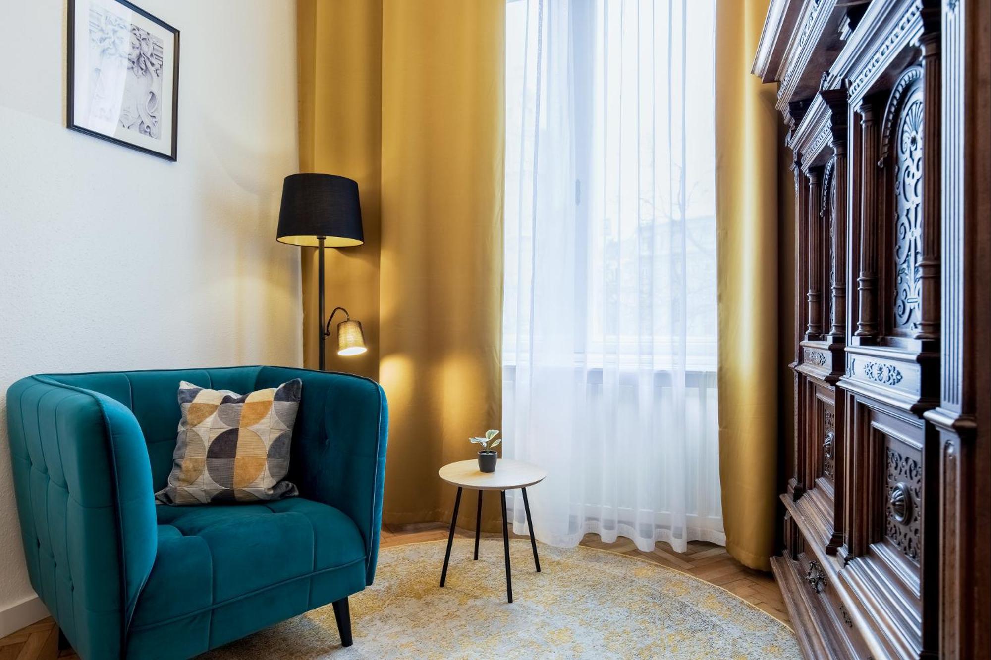 Maverick Aparthotel 4*