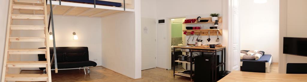 Aparthotel Maverick
